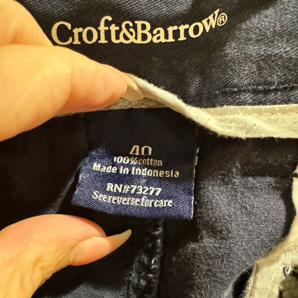 Men’s Size 40 Blue Croft & Barrow Cargo Shorts.